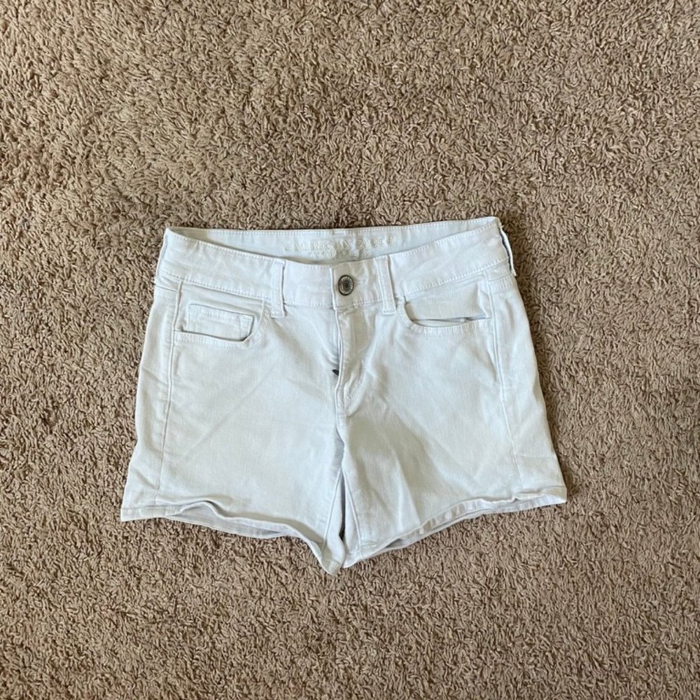 COPY - American Eagle Midi Shorts